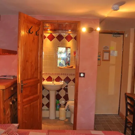 Des Touristes 2* La Salle-les-Alpes